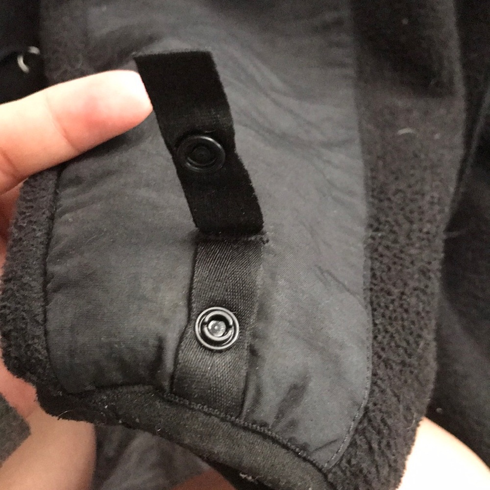 North face jacket - Picture 3 of 4